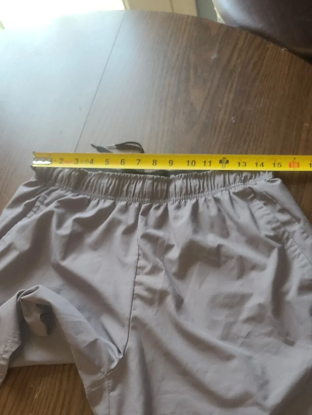 Nike Men's Light Grey Performance Training Shorts Size L